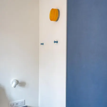Bright T2 With Balcony And Rooftop Views 9th District * Paris